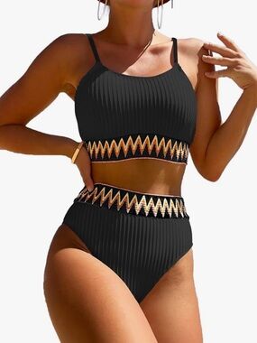 NWOT Amazon Bikini Set Size Medium